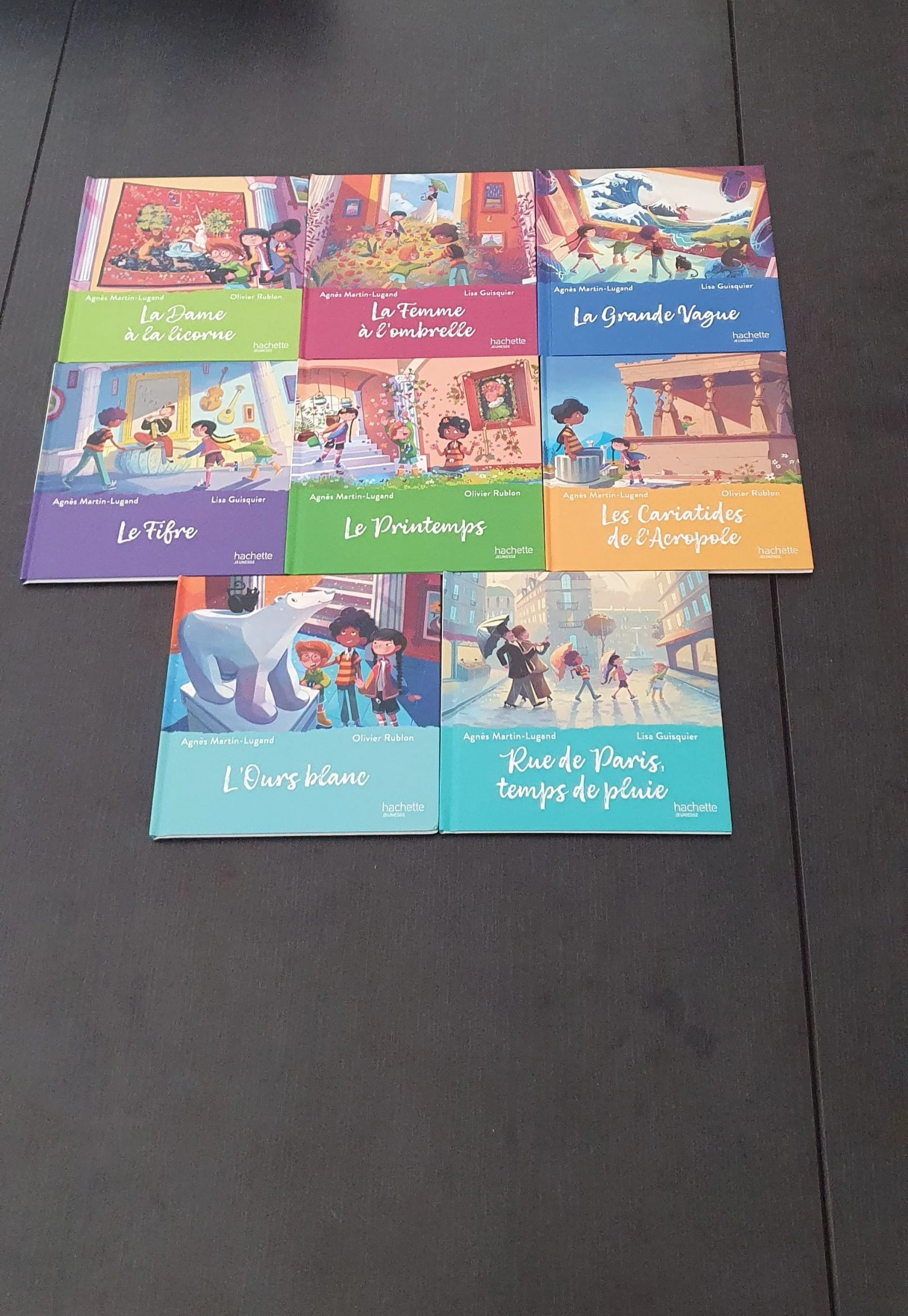 6 livres collection " le musée magique"